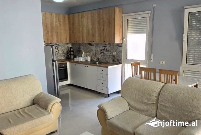Shtepi ne shitje 2+1 ne Tirane - 193,000 Euro