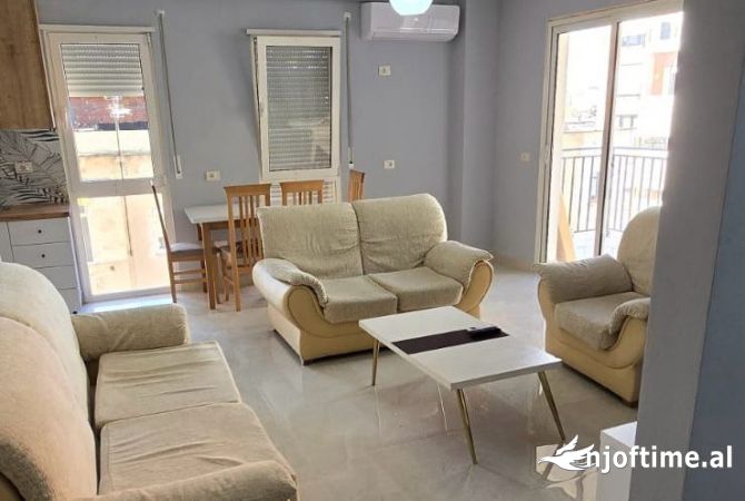 Shtepi ne shitje 2+1 ne Tirane - 193,000 Euro