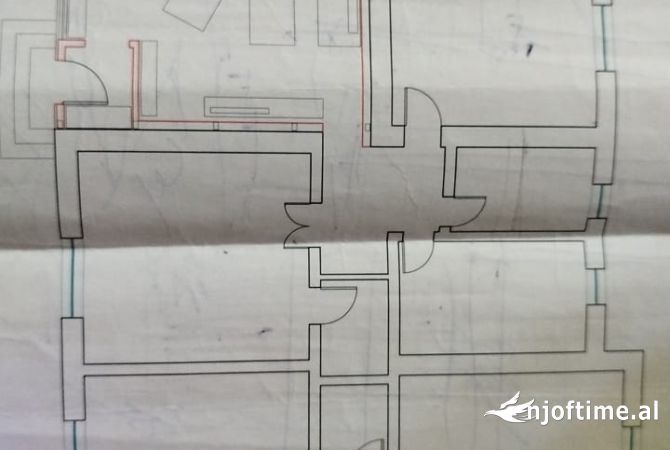 Ambient biznesi me qera 3+1 ne Tirane - 2,300 Euro