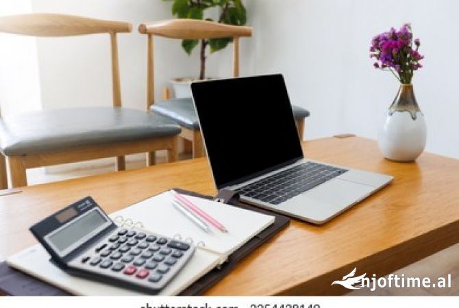 Ambient biznesi me qera 3+1 ne Tirane - 2,100 Euro