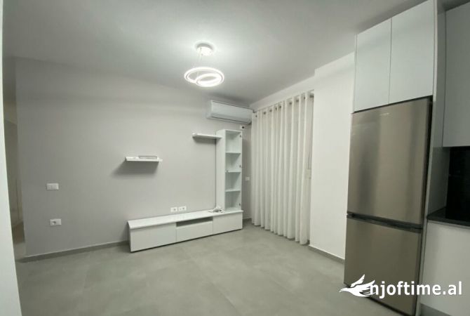 Shtepi me qera 2+1 ne Tirane - 500 Euro