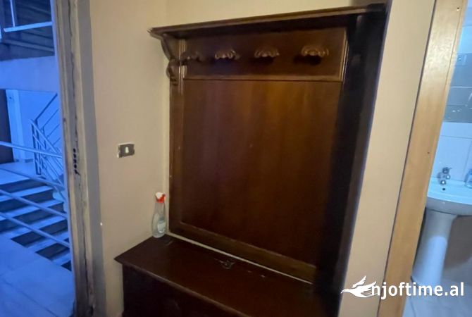 Shtepi ne shitje 1+1 ne Tirane - 155,000 Euro