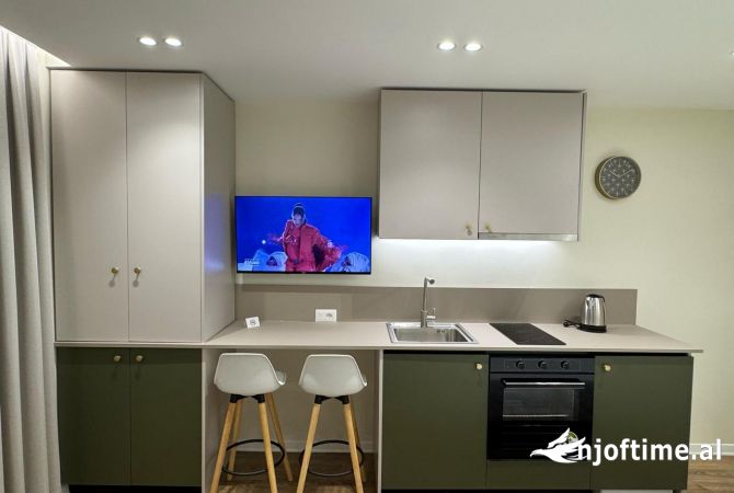 Shtepi ne shitje Apartament ne Tirane, 2+1, Mobilimi E mobiluar, Pagesa 184,000  Euro.