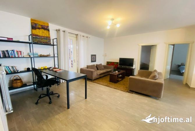 Shtepi ne shitje 2+1 ne Tirane - 250,000 Euro