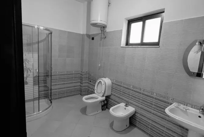 Shtepi ne shitje Shtepi Private ne Tirane, 5+1, Mobilimi E mobiluar, Pagesa 320,000  Euro.