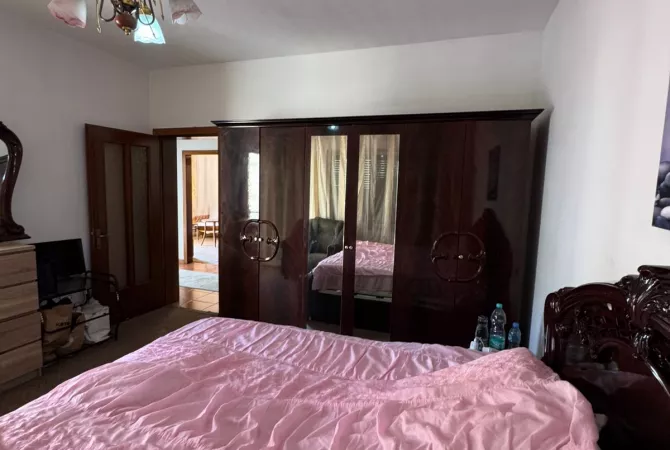 House for Sale 4+1 in Tirana - 349,000 Euro