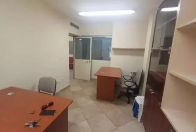 ZYRE ME QIRA PRANE GJYKATES 600 Euro