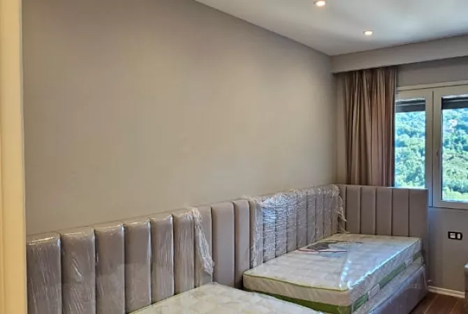 Shtepi me qera 2+1 ne Tirane - 1,000 Euro