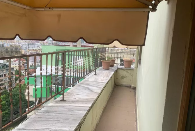 Shtepi me qera Apartament ne Tirane, 2+1, Mobilimi E mobiluar, Pagesa 600  Euro.