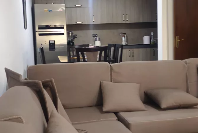 Casa in affitto 2+1 a Tirana - 1,000 Euro