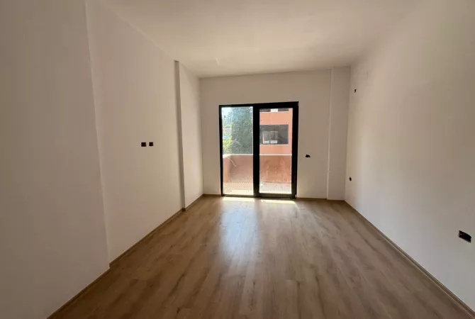 Apartment for sale in Tirana 2+1, Emty