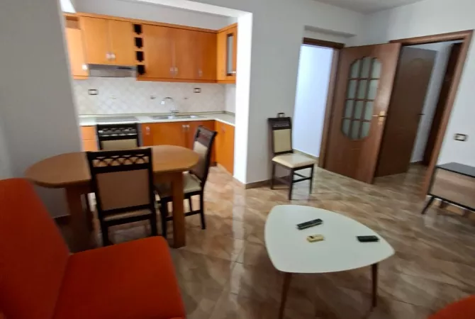 Shtepi me qera 1+1 ne Tirane - 500 Euro