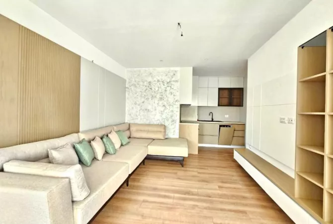Casa in affitto 2+1 a Tirana - 1,300 Euro