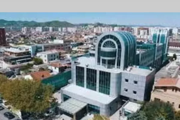 Ambient biznesi ne shitje 1+1 ne Tirane - 157,800 Euro
