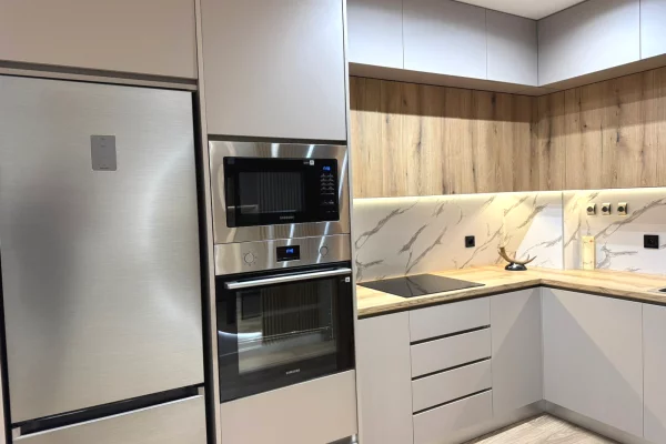 Shtepi me qera Apartament ne Tirane, 2+1, Mobilimi E mobiluar, Pagesa 1,500  Euro.