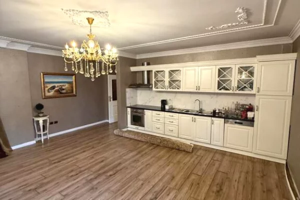 Shtepi ne shitje 2+1 ne Tirane - 375,000 Euro