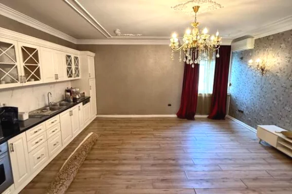 Shtepi ne shitje 2+1 ne Tirane - 375,000 Euro