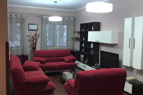 Shtepi ne shitje 2+1 ne Tirane - 410,000 Euro
