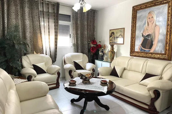 Shtepi ne shitje 2+1 ne Tirane - 145,000 Euro