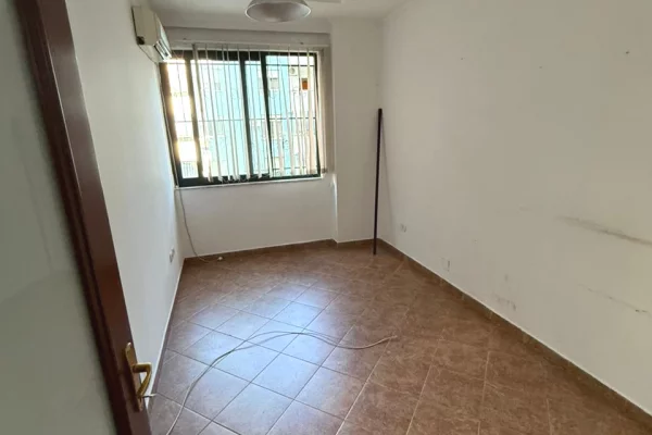 House for Sale 4+1 in Tirana - 350,000 Euro