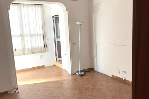 House for Sale 4+1 in Tirana - 350,000 Euro