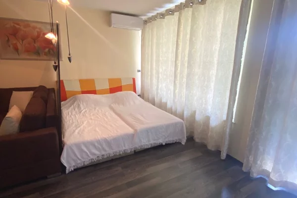 Shtepi me qera 3+1 ne Tirane - 550 Euro