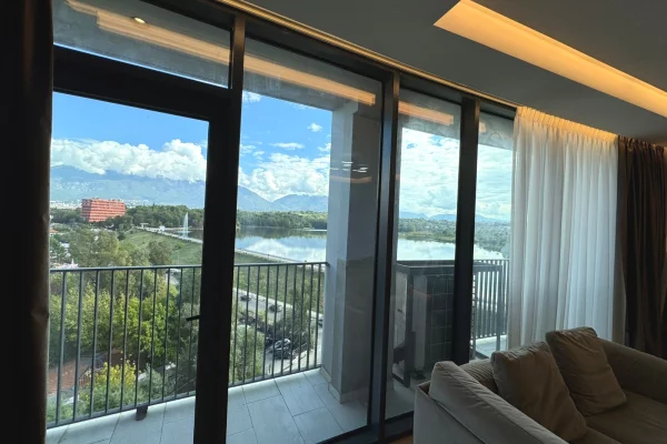 Shtepi ne shitje 2+1 ne Tirane - 650,000 Euro