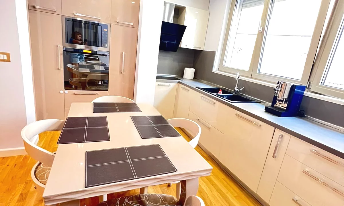 Apartment for rent in Tirana 2+1, Furnished