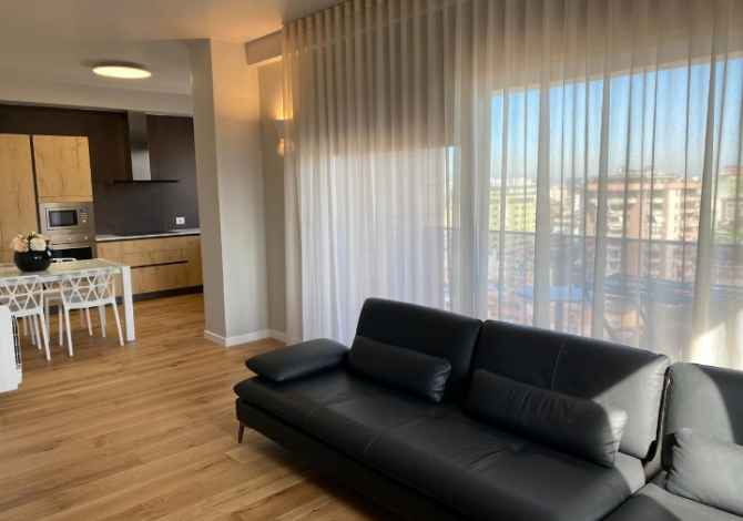 Shtepi me qera 2+1 ne Tirane - 1,200 Euro