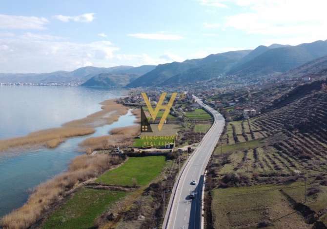 SHITET TRUALL 1057.80M2 BUZE LIQENIT POGRADEC 225.000 EURO