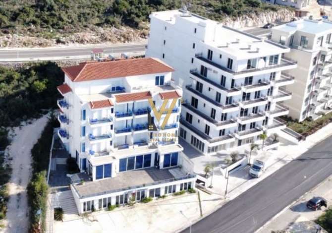 Business Property in Sale 5+1 in Saranda - 1,650,000 Euro