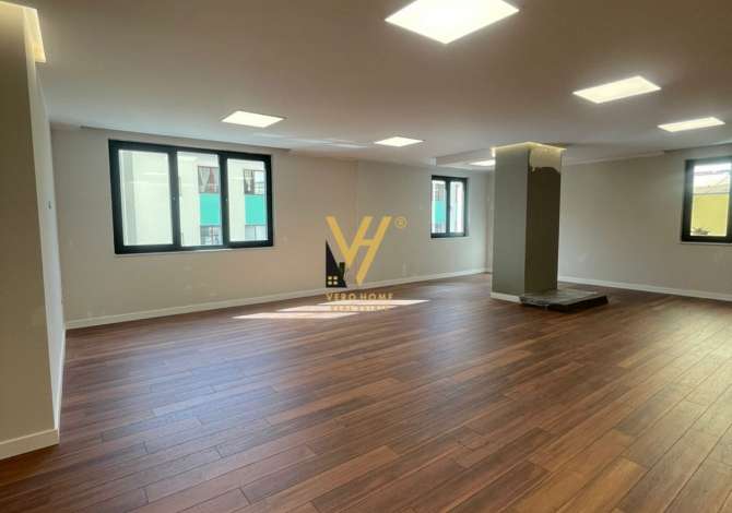 Ambient biznesi ne shitje 3+1 ne Tirane - 399,000 Euro