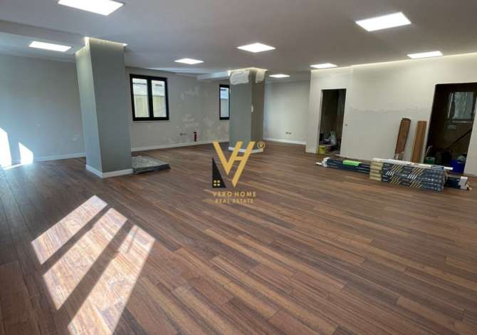 Ambient biznesi ne shitje 3+1 ne Tirane - 399,000 Euro