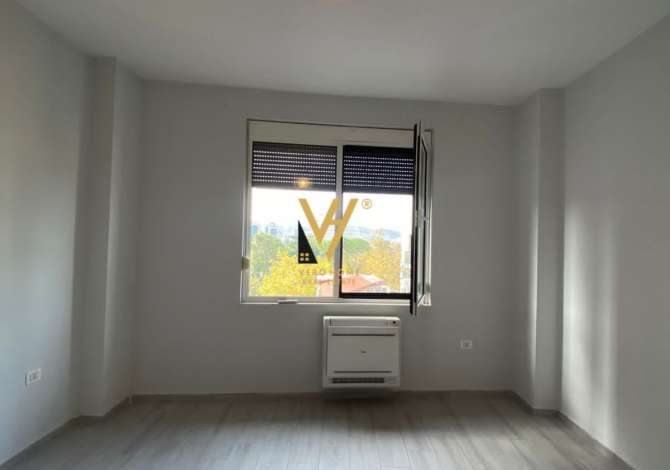 Ambient biznesi me qera 3+1 ne Tirane - 700 Euro
