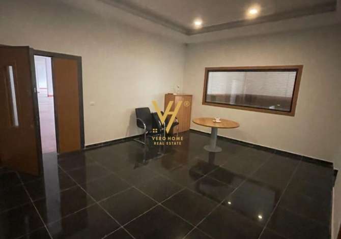 JEPET ME QERA KAPANON 3 KATE NE BERXULLE 6.000 EURO