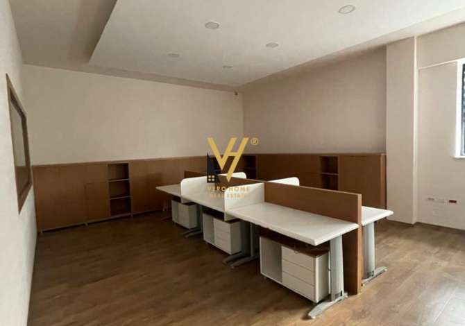 JEPET ME QERA KAPANON 3 KATE NE BERXULLE 6.000 EURO