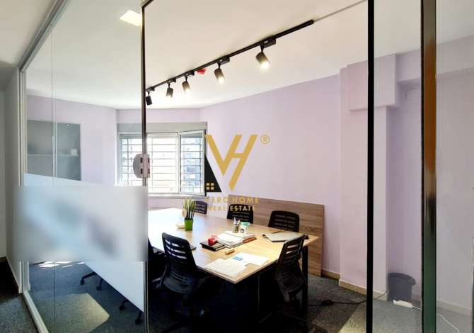 JEPET ZYRE 290 M2 ME QERA NE QENDER TE TIRANES 2.200 EURO