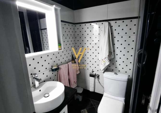Ambient biznesi ne shitje 1+1 ne Pogradec - 800,000 Euro