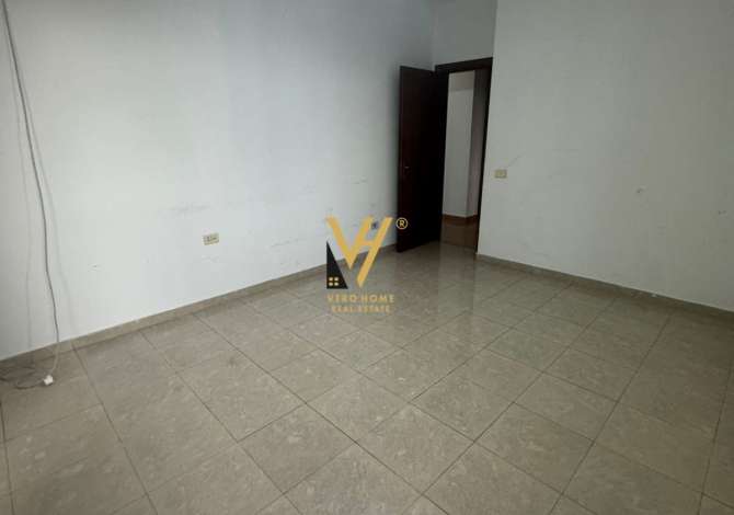 Ambient biznesi me qera 3+1 ne Tirane - 900 Euro