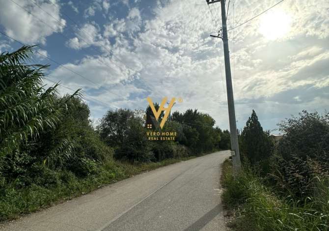 Truall ose Toke ne Durres - 78,000 Euro