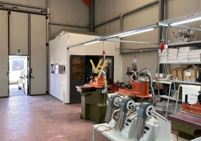 SHITET KAPANON 550 M2 NE FIER 300.000 EURO