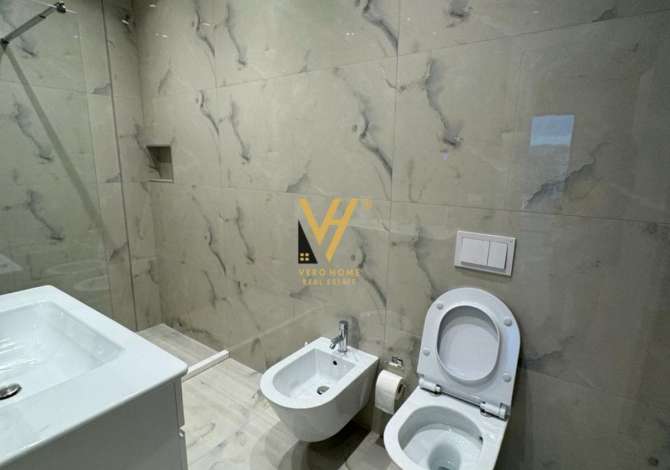 JEPET ZYRE 165 M2 ME QERA TE GARDEN BUILDING, RRUGA E KAVAJES 1.400 EURO