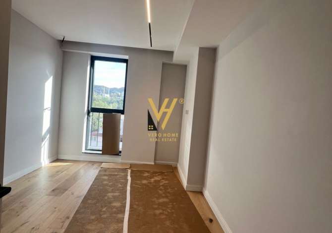 Ambient biznesi me qera 3+1 ne Tirane - 1,000 Euro