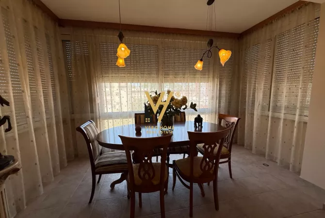 Shtepi me qera 2+1 ne Tirane - 800 Euro