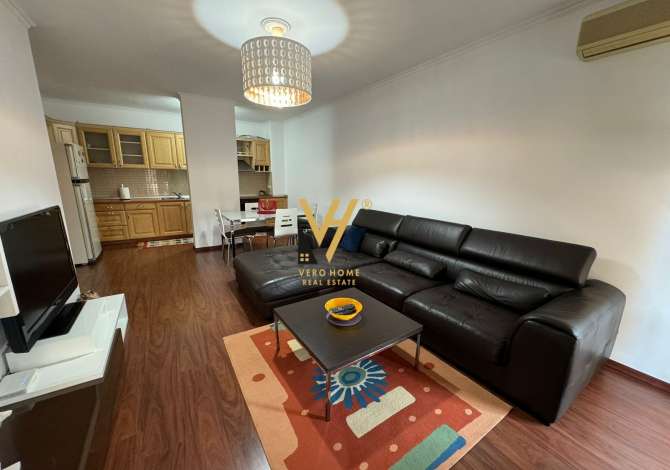 Shtepi me qera 2+1 ne Tirane - 800 Euro