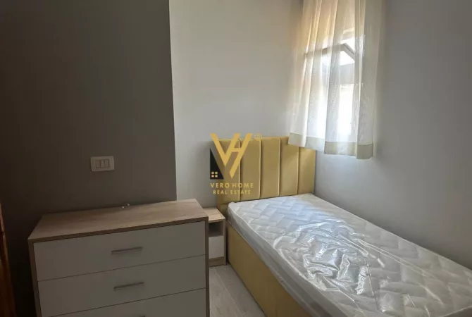 Shtepi me qera Apartament ne Tirane, 2+1, Mobilimi E mobiluar, Pagesa 650  Euro.