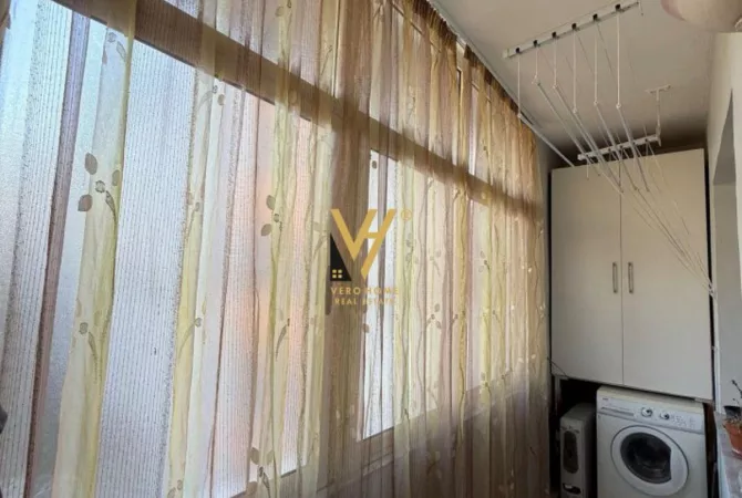 Shtepi me qera Apartament ne Tirane, 2+1, Mobilimi E mobiluar, Pagesa 550  Euro.