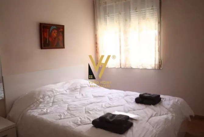 Shtepi me qera 2+1 ne Tirane - 520 Euro