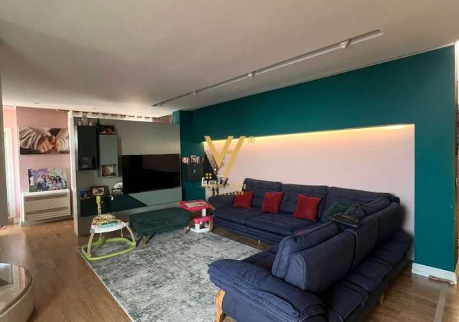 Shtepi me qera 2+1 ne Tirane - 1,500 Euro