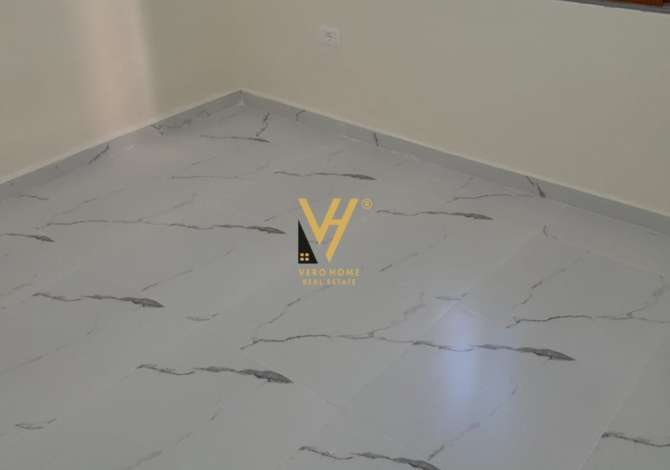 Ambient biznesi me qera 3+1 ne Tirane - 600 Euro